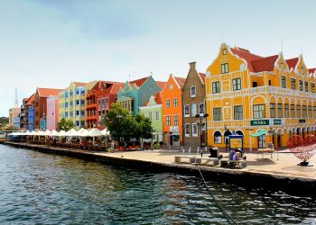 Curaçao government emphasizes the need for an integrated approach to Venezuela crisis (press release)