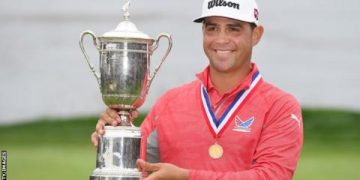 US Open: Gary Woodland holds off Brooks Koepka to win first major