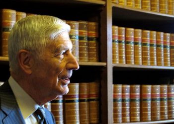 Fmr. PM Dries van Agt suffered a stroke