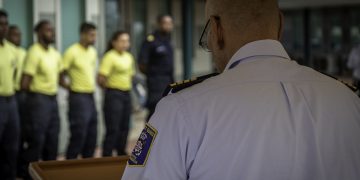 Nine new coast guards for the Dutch Caribbean Coast Guard After successfully completing their two-year education