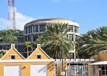 The Netherlands has little confidence in Central Bank Curacao and Sint Maarten