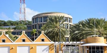 The Netherlands has little confidence in Central Bank Curacao and Sint Maarten