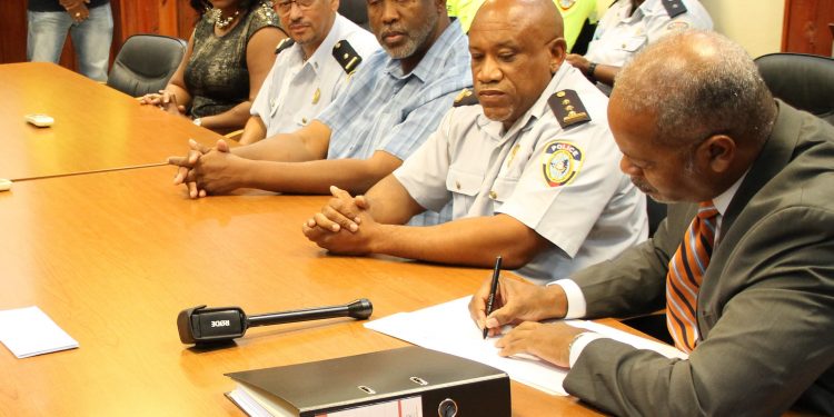 Minister of Justice signs KPSM function book