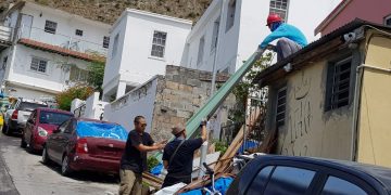 Chinese contractors at Maho volunteer and repaired 3 homes before leaving country