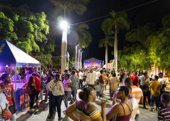 ALL WHITE KOOP AVOND FEATURES INTERNATIONAL CONCERT  GRAND FINALE INCLUDES JEAN MARC FERDINAND