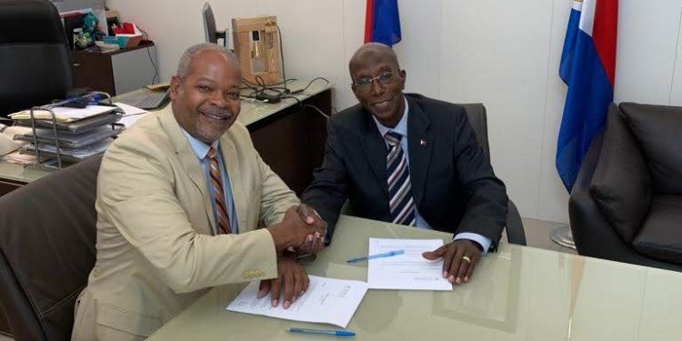 Minister of Justice signs agreement with VKS