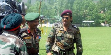 MS Dhoni to serve in Kashmir, to perform patrolling and guard duty