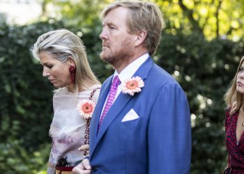 Flowers and bright colours at princess Christina’s funeral