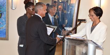 Parliament recognizes persons and organizations contributing to Sint Maarten’s environment
