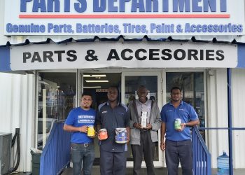 Motorworld Group Hosts Live Automotive Art Paint Demonstration