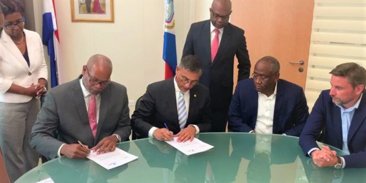 Minister Geerlings says UTS share sale to pay off arrears and retroactive payments for justice workers