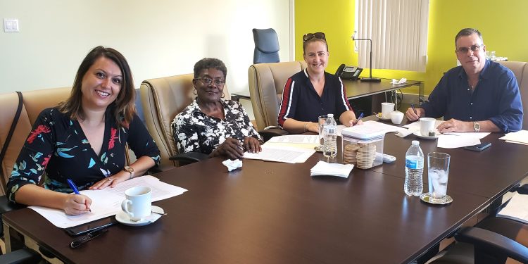 SZV AND APAP PSYCHOLOGISTS SIGN CARE CONTRACT