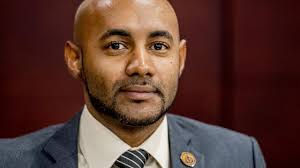 MP Chanel Brownbill decided to declare himself independent