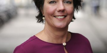 State Secretary Van Ark visits Bonaire