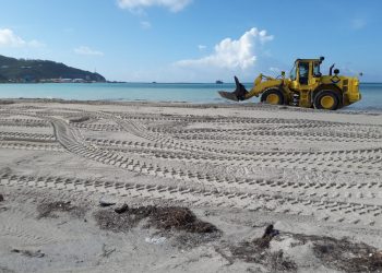 Nature Foundation St Maarten Expresses Concerns about Beach Reconstruction and Cleaning with heavy equipment.
