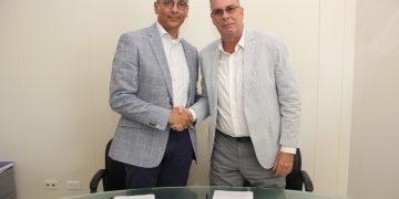 Minister Geerlings signs debt repayment LOI with SZV