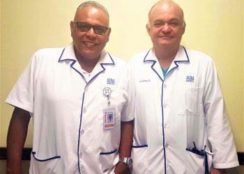 SMMC Urologists perform complex surgical procedure