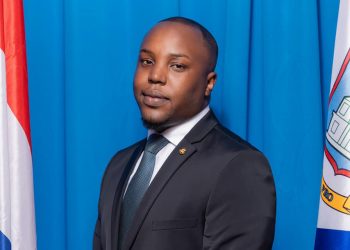 Minister of Justice Doran goes to Antigua to lobby about the CFATF Laws