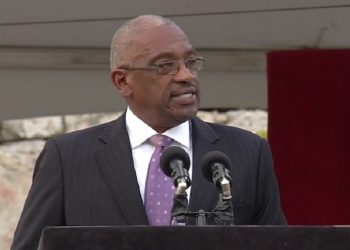 Bahamas Prime Minister Supports Expunging Convictions for Small Amounts of Marijuana