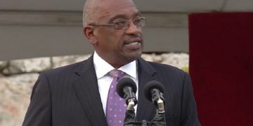 Bahamas Prime Minister Supports Expunging Convictions for Small Amounts of Marijuana