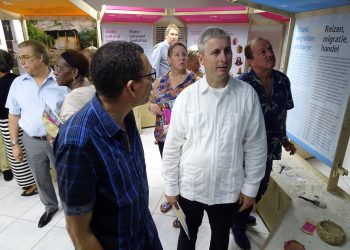 Caribbean Ties exhibition opens at Saba Heritage Center