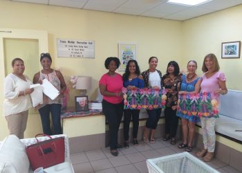Island Gems adds colour to St. Martin’s Home with tablecloths
