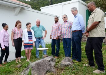 KNMI experts meet Island Council, discuss earthquake, volcano monitoring