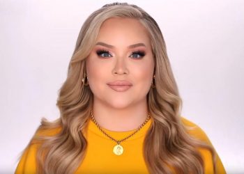 Transgender influencer NikkieTutorials blackmailed into coming out