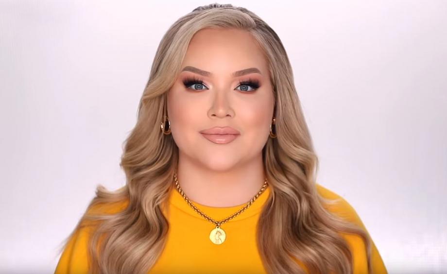 Transgender Influencer NikkieTutorials Blackmailed Into Coming Out ...