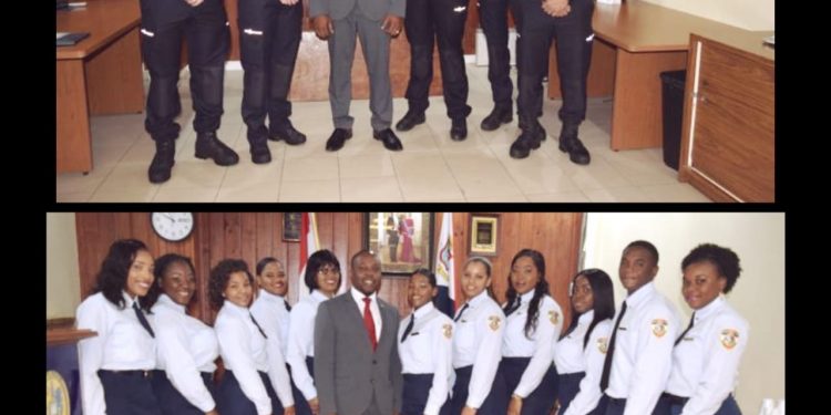 Immigration officers sworn in by Minister Justice