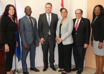 St. Maarten Finance Minister meets with CBCS Supervisory Board