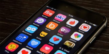 Nearly €4 million stolen from victims of dating fraud last year