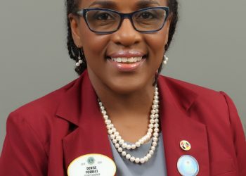 Sint Maarten Lions Club hosts District Governor