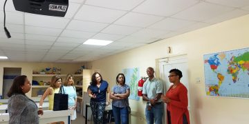 Island Gems donate projectors to University of St. Martin