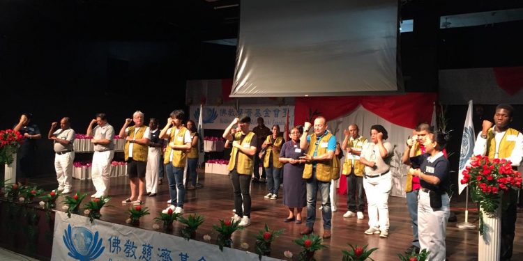 Tzu Chi donates 260 packages during Chinese Lunar Year End Blessing event