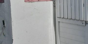 Postal Services Sint Maarten (PSS) urges residents to take steps to install proper mailboxes and to provide updated address information.