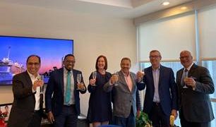 ROYAL CARIBBEAN SIGNS AGREEMENT WITH ANTIGUA FOR FIRST ROYAL BEACH CLUB