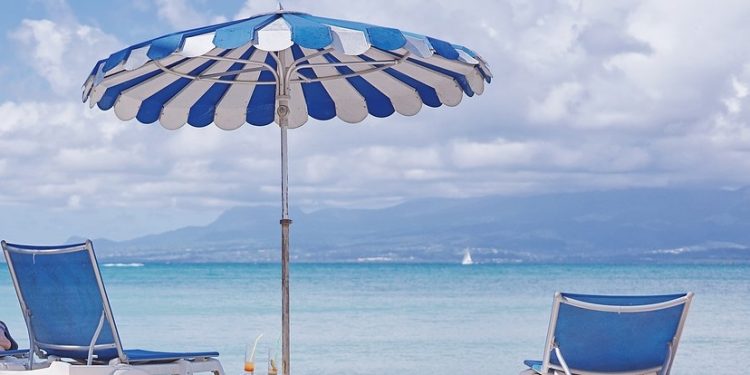 Prime Minister Silveria Jacobs Urgent Reminder to Beach Vendors and Beach Goers