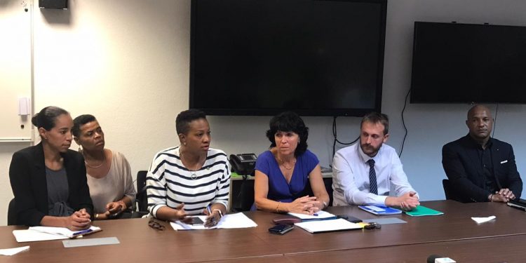 Schools on Dutch St. Maarten to remain open until further notice