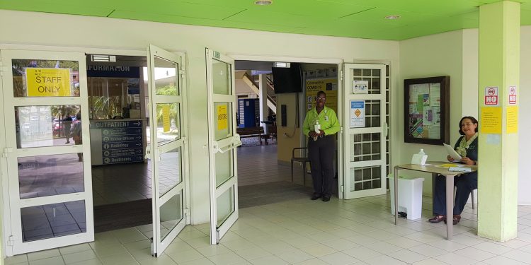 SMMC pre-screens at main entrances