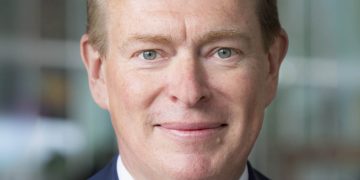 Healthcare Minister Bruins suddenly resigns from Dutch Cabinet