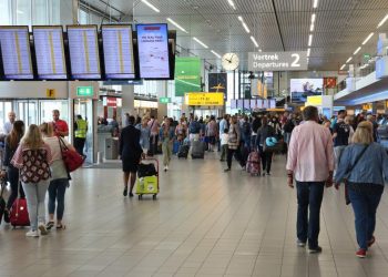 Netherlands to ban flights from China, Italy, South Korea: Minister