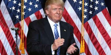 U.S. bans entry to flights from Europe; Dozens of Schiphol flights affected