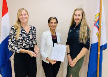 St. Maarten’s Environmental Non-Governmental Organizations Present Support Letter to Parliament for the ban on Single-use Plastic Items Initiated by MP Sarah Wescot-Williams