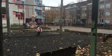 Netherlands on lock down: No traffic jams as schools, businesses remain closed