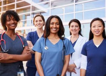 Nurses must be protected from abuse during coronavirus pandemic: WHO, nursing groups