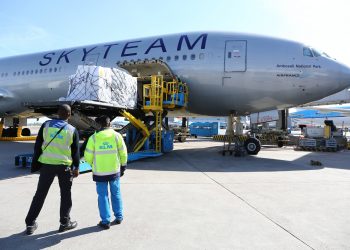 30 respirators, medicines and protective equipment for care coronavirus patients to Aruba, Bonaire and Curacao