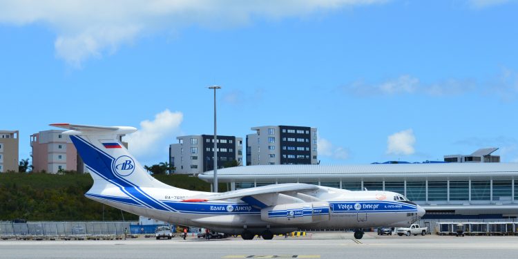 CARGO FLIGHT WITH MEDICAL SUPPLIES ARRIVED TO STRENGHTEN SINT MAARTEN’S PREPAREDNESS IN THE FIGHT AGAINST COVID-19