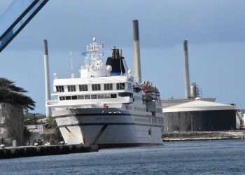 Cruise ship docked in Curaçao involved in incident with Venezuelan coast guard