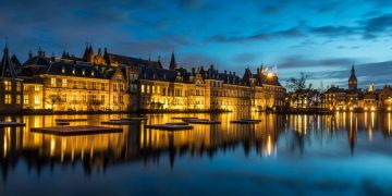 Covid-19 at airports, ICU’s and testing top Dutch MP concerns